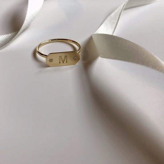 CACHE ring - BYVELA jewellery