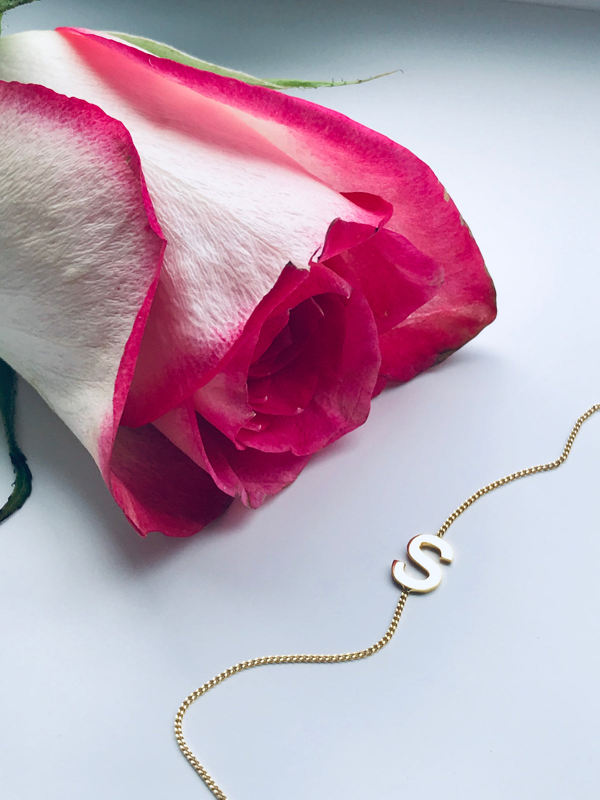 LETTERS ON CHAIN necklace - BYVELA jewellery