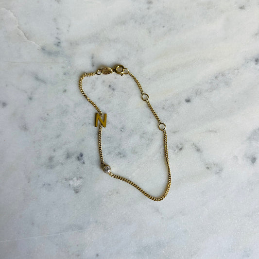 Гривна с буква N и циркон / SAMPLE SALE